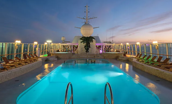 POOLS & JACUZZIS